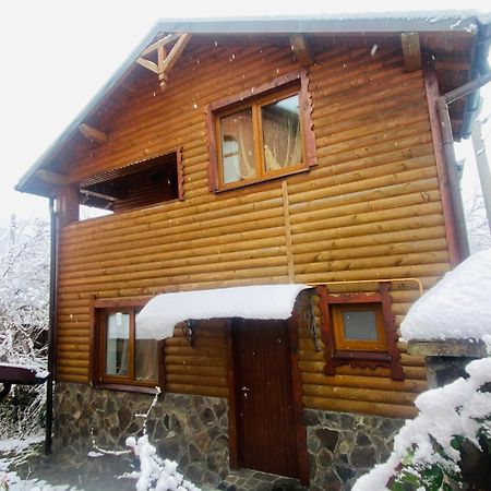 Котедж Гірський Яремча Экстерьер фото